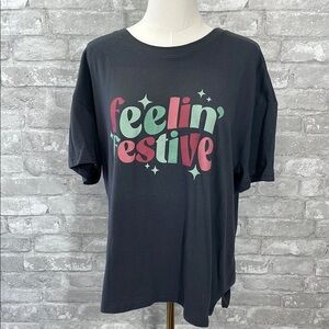 Maurices Gray Feelin Festive Grephic Short Sleeve Tee